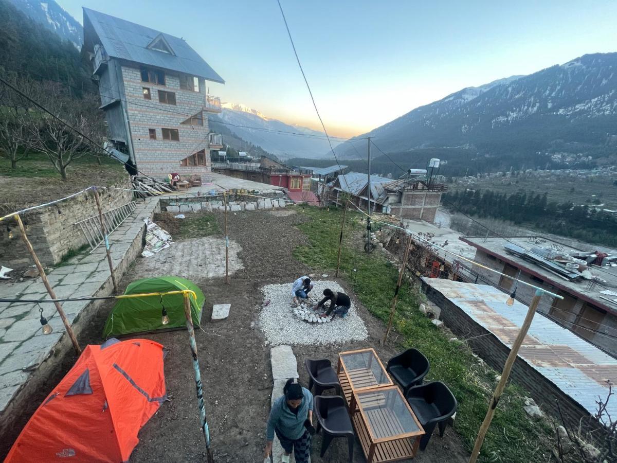 The Vagabond Manali Hostel Exterior photo